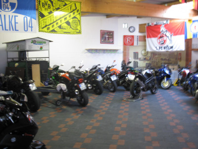 Bikers-Hall_05.JPG